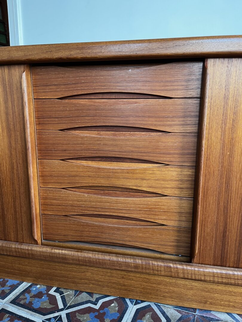 Deense dressoir - Dyrlund