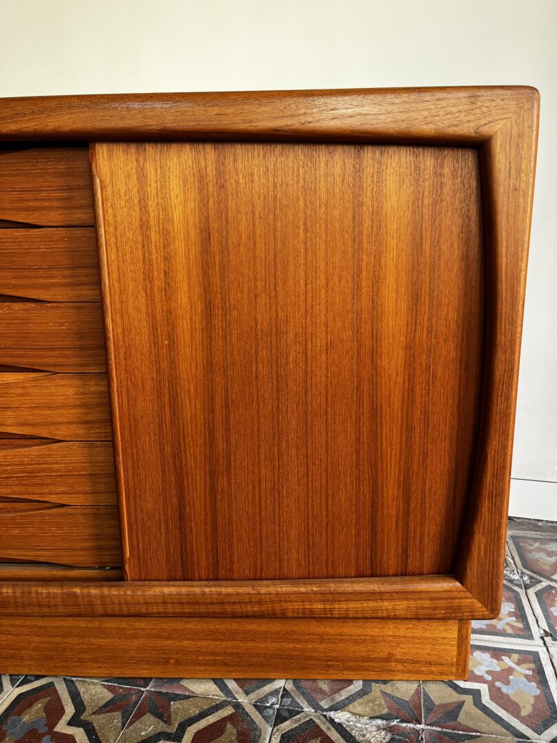 Deense dressoir - Dyrlund