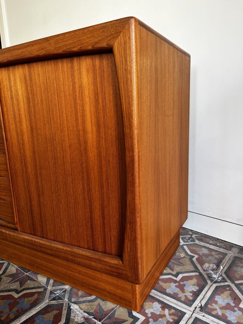 Deense dressoir - Dyrlund