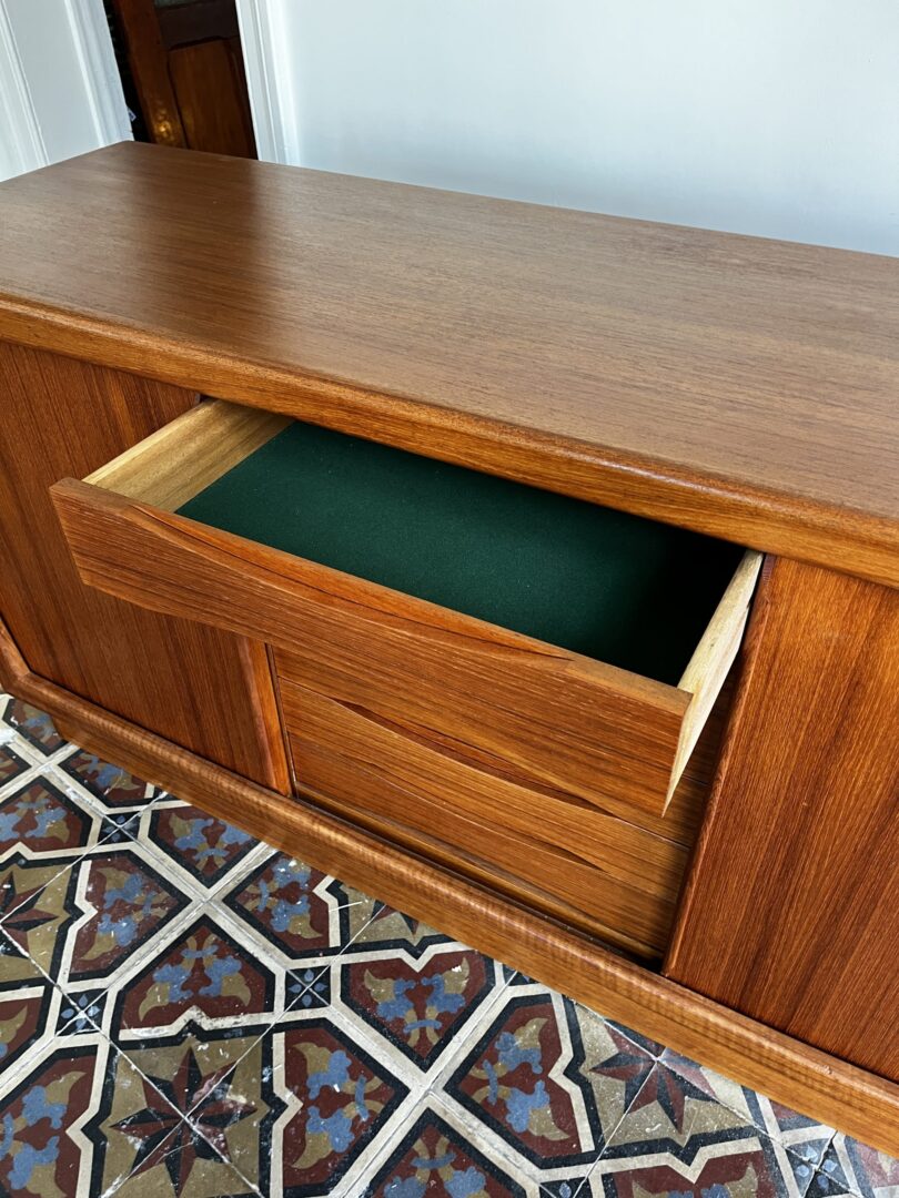 Deense dressoir - Dyrlund