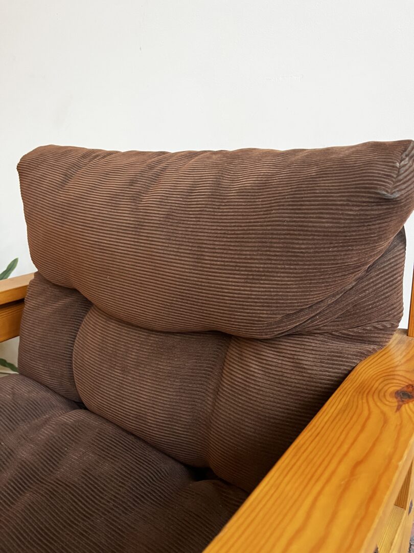 Vintage fauteuil - corduroy & pine