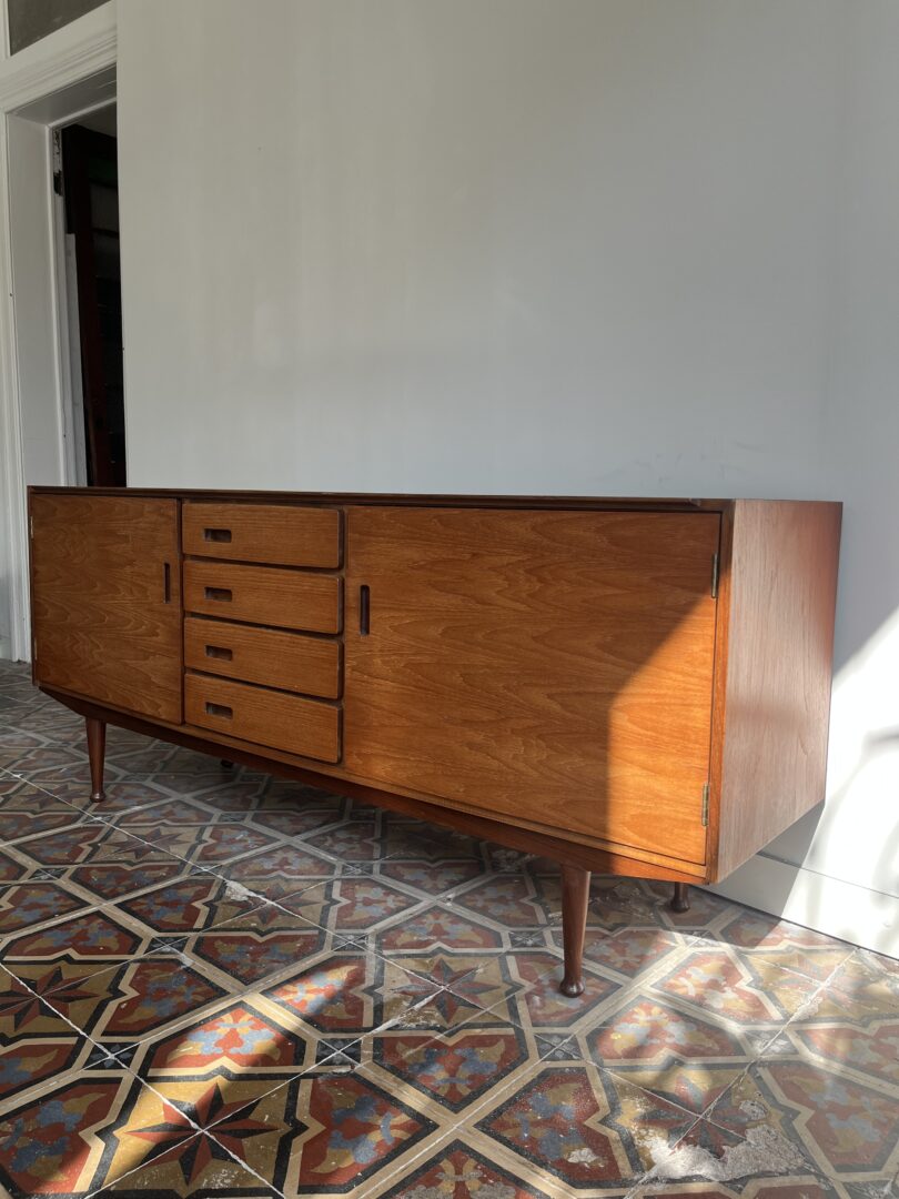Meredew sideboard, UK ‘60s