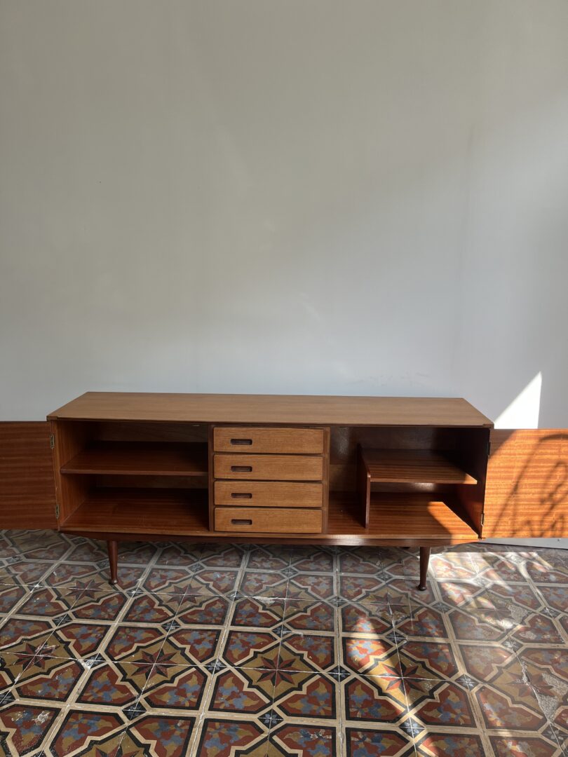 Meredew sideboard, UK ‘60s