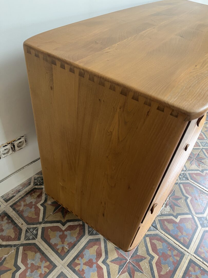 Windsor model 467 - Luciano Ercolani for Ercol (UK)
