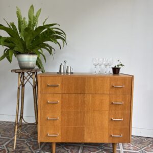 Vintage chest of drawers