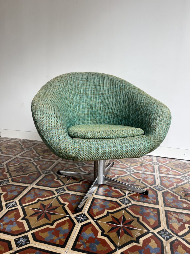 Vintage Swivel Lounge Chair, Metakor ('70s, Belgium)