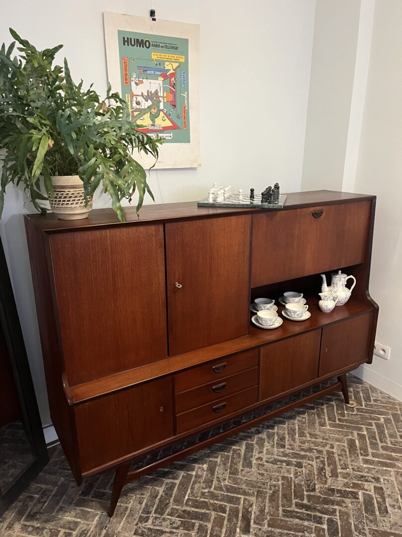 Highboard L. Van Teeffelen for WEBE