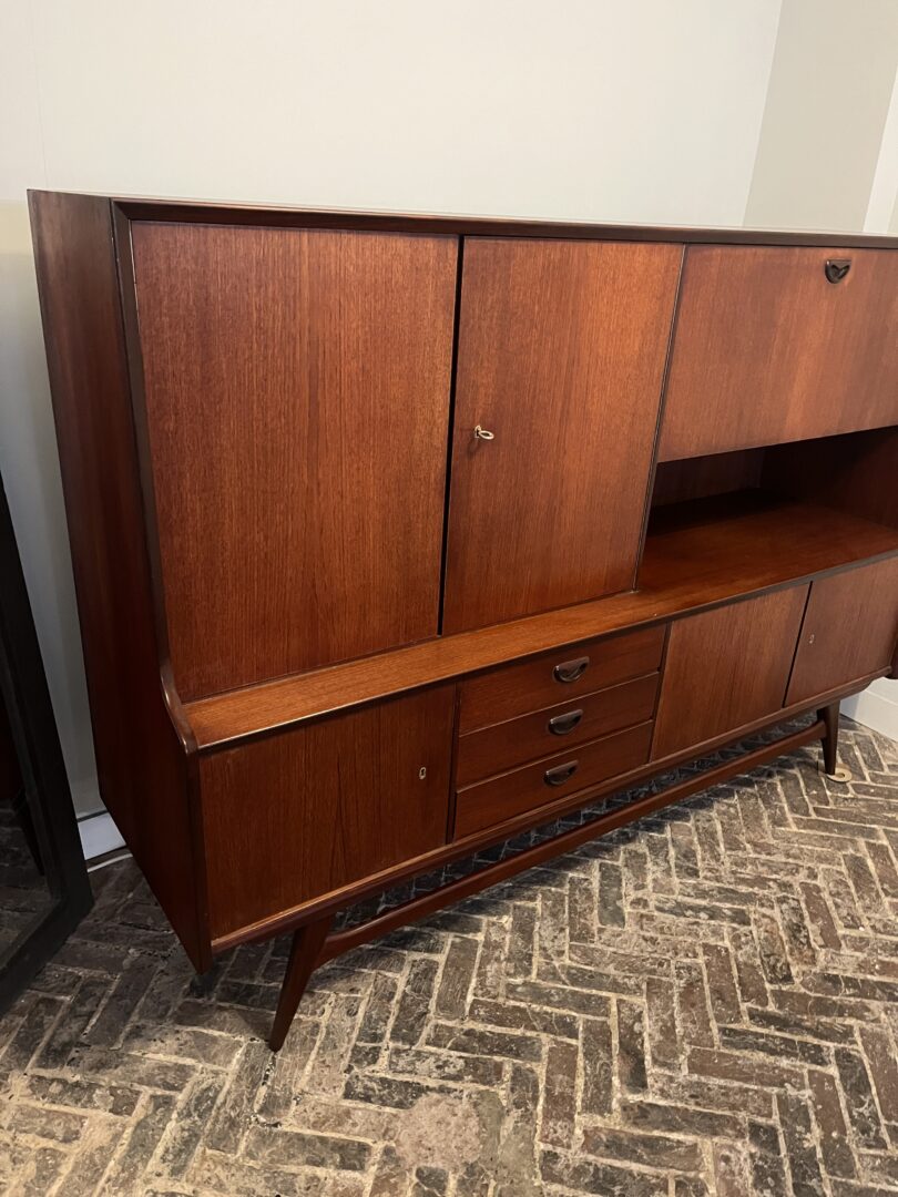 Highboard L. Van Teeffelen for WEBE